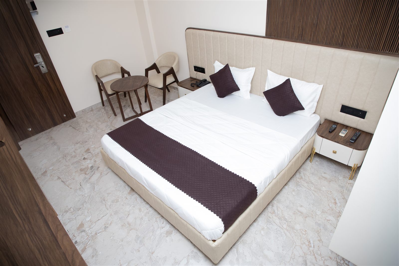 Hotel White Desert room and stay photo